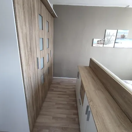 Projektwohnung, Ferienwohnung, Moebliertes Business-apartment In 